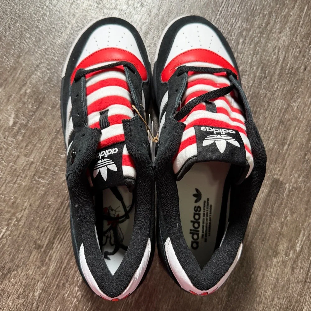 Adidas Rivalry Low Mens 12 Black White Red Dr Seuss Cat in the Hat Shoes Stripe